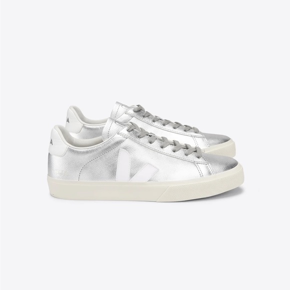 VEJA WOMEN'S CAMPO SILVER AND WHITE CHROMEFREE LEATHER SNEAKER 39 - Picture 10 of 12